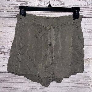 Shinestar Green Shorts